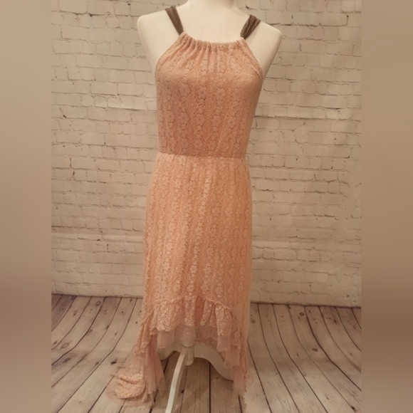 Peach Lace Sundress with ruffled trim & highlow hemline. Size Large - Picture 8 of 8